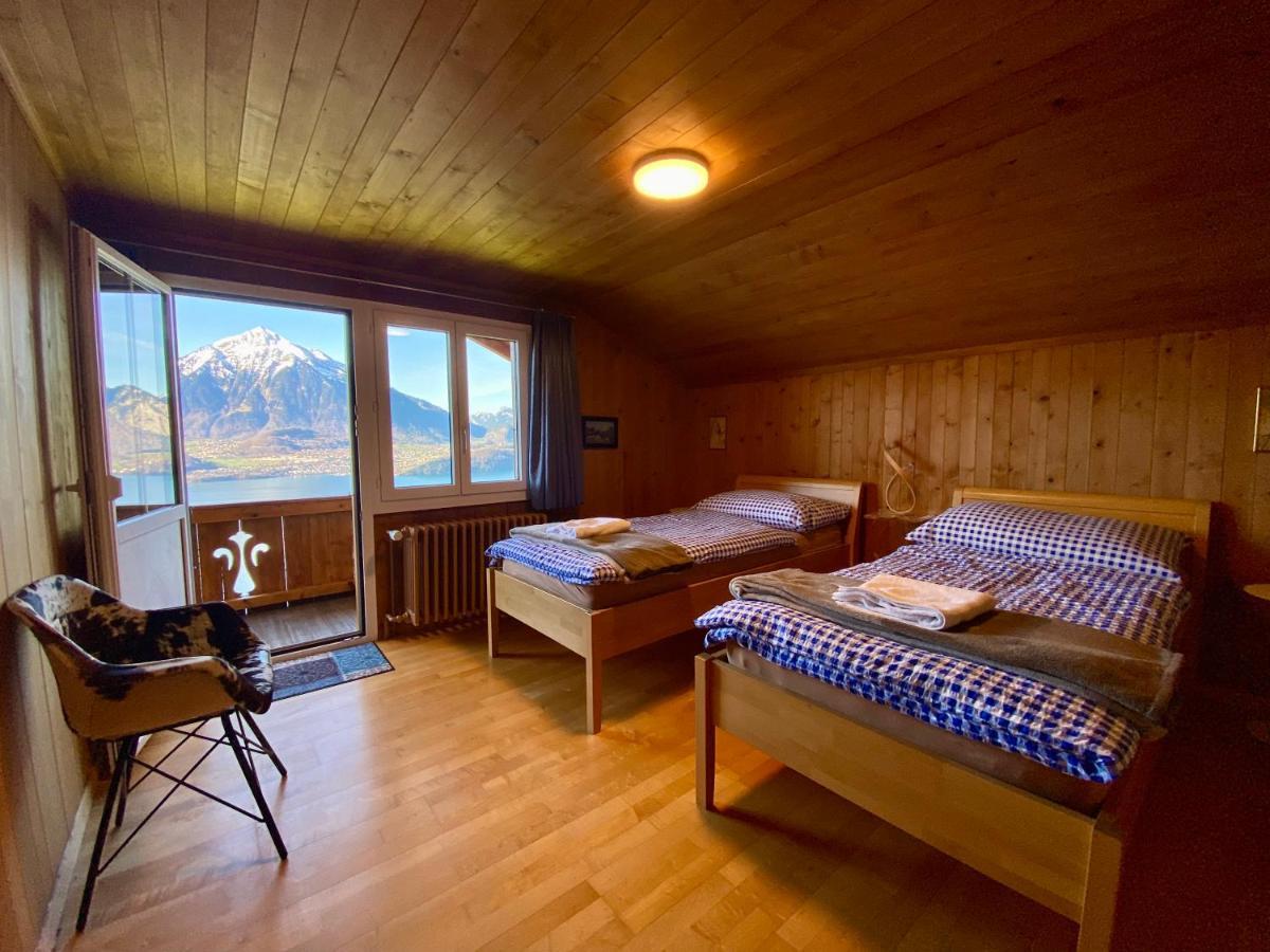 Chalet Egglen "Typical Swiss House, Best Views, Private Jacuzzi" Sigriswil Ngoại thất bức ảnh