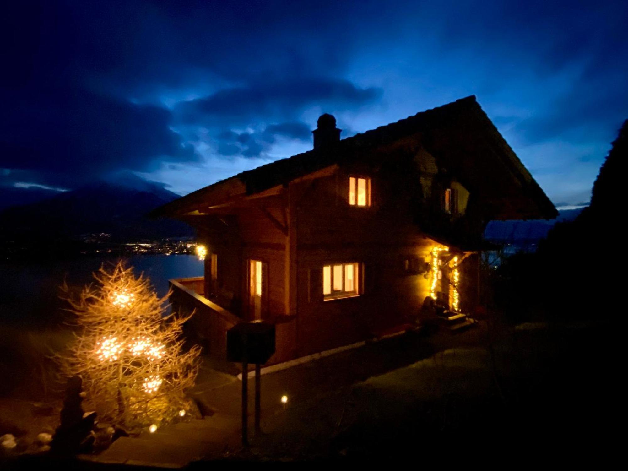 Chalet Egglen "Typical Swiss House, Best Views, Private Jacuzzi" Sigriswil Ngoại thất bức ảnh